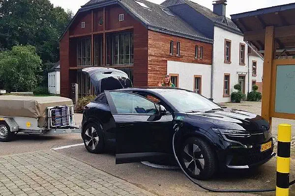 Op vakantie met de elektrische deelauto van CALorie